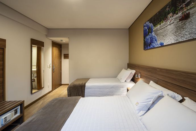 Imagen de la habitación del Hotel Fioreze Primo. Foto 1