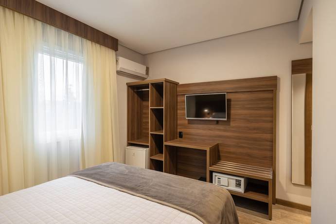 Imagen de la habitación del Hotel Fioreze Primo. Foto 6