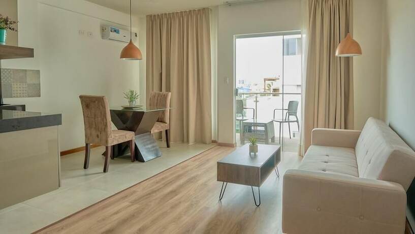 Imagen de la habitación del Hotel Fiori Apartment. Foto 11
