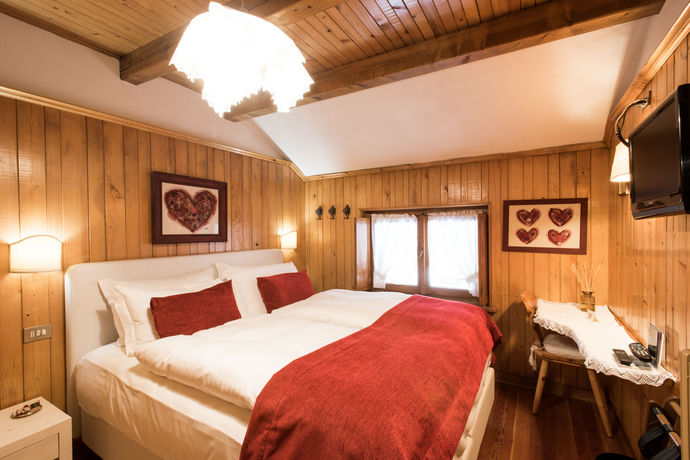 Imagen de la habitación del Hotel Fiori Dolomites Experience. Foto 10