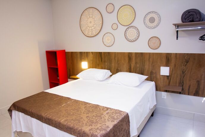Imagen de la habitación del Hotel Fiori Su&iacute;tes. Foto 11