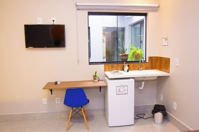 Imagen de la habitación del Hotel Fiori Su&iacute;tes. Foto 20