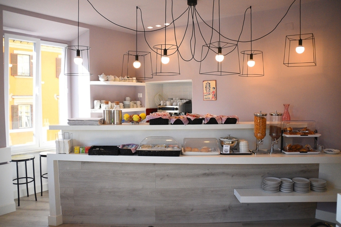 Imagen del bar/restaurante del Hotel Fiori, Via Nazionale. Foto 6