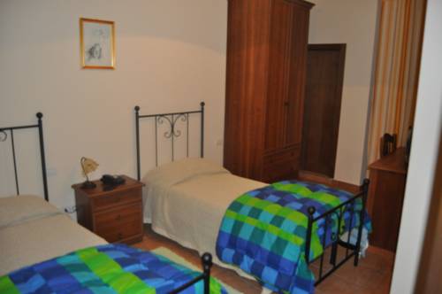 Imagen de la habitación del Hotel Fioriti. Foto 3