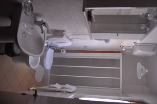 Imagen de la habitación del Hotel Fioriti. Foto 5