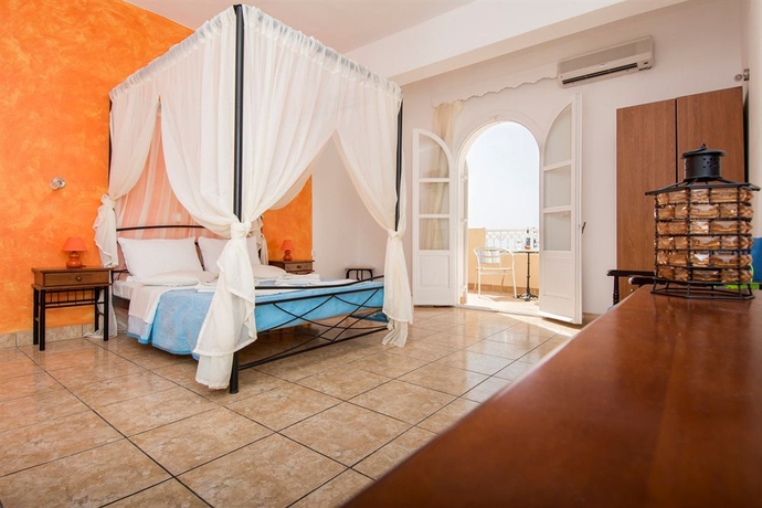 Imagen de la habitación del Hotel Fira Calm. Foto 7