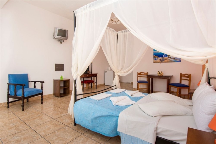 Imagen de la habitación del Hotel Fira Calm. Foto 8