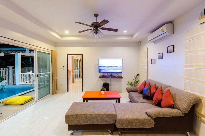 Imagen general del Hotel Fira Villa Huahin. Foto 14