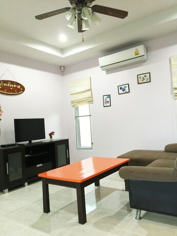 Imagen de la habitación del Hotel Fira Villa Huahin. Foto 26