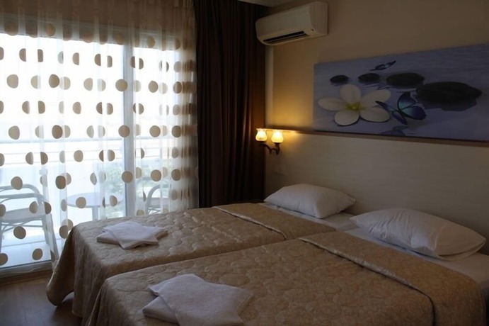 Imagen de la habitación del Hotel Firat Mert. Foto 5
