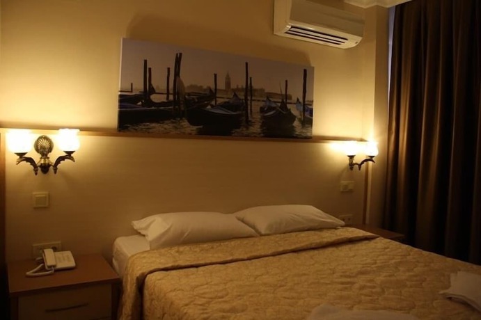 Imagen de la habitación del Hotel Firat Mert. Foto 8