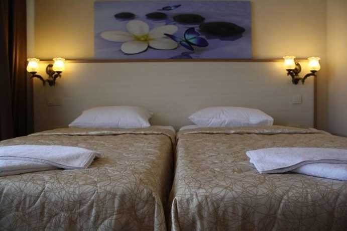 Imagen de la habitación del Hotel Firat Mert. Foto 14