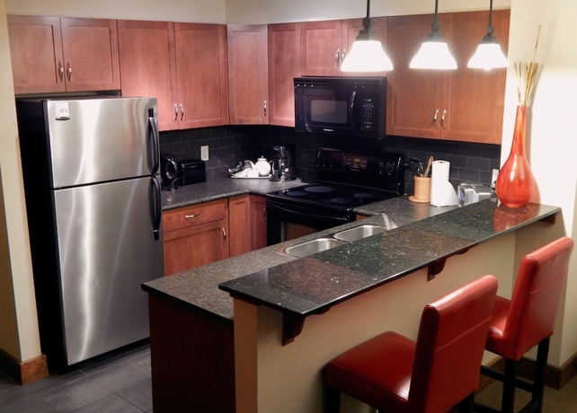 Imagen de la habitación del Hotel Fire Mountain Lodge. Foto 12
