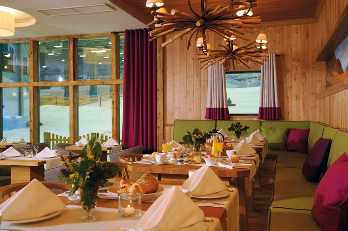 Imagen del bar/restaurante del Hotel Fire and Ice. Foto 7