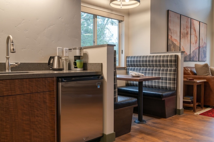 Imagen de la habitación del Hotel Firefall Ranch Yosemite. Foto 14