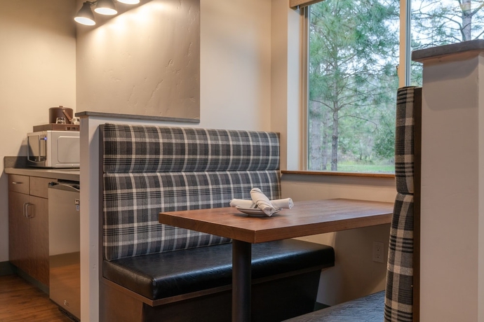 Imagen de la habitación del Hotel Firefall Ranch Yosemite. Foto 16