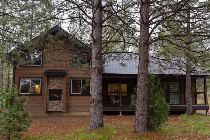 Imagen de la habitación del Hotel Firefall Ranch Yosemite. Foto 17
