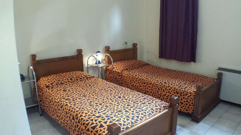 Imagen de la habitación del Hotel Firenze 2000. Foto 9