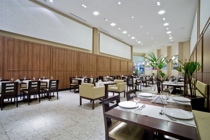 Imagen del bar/restaurante del Hotel Firenze Business. Foto 3