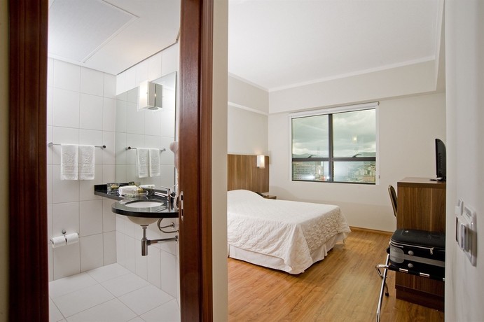 Imagen de la habitación del Hotel Firenze Business. Foto 9