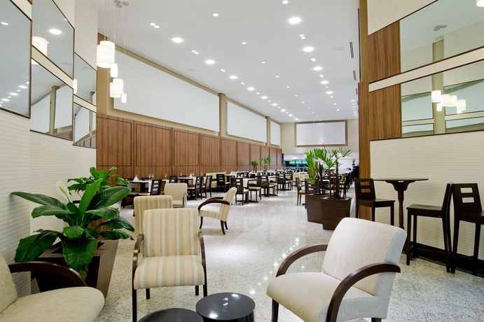 Imagen de los interiores del Hotel Firenze Business. Foto 14