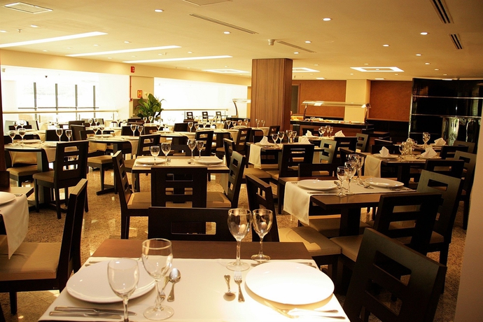 Imagen del bar/restaurante del Hotel Firenze Business. Foto 5