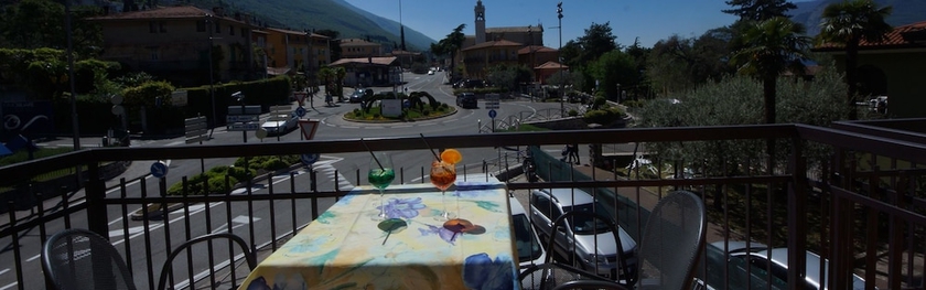 Imagen de la habitación del Hotel Firenze, Malcesine. Foto 17
