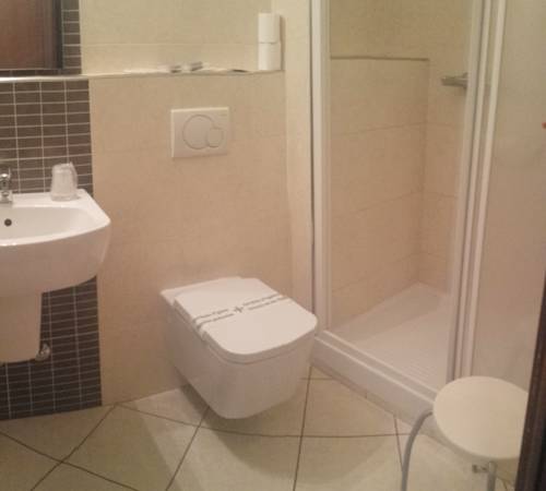 Imagen de la habitación del Hotel Firenze, Saronno. Foto 10