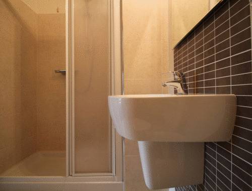 Imagen de la habitación del Hotel Firenze, Saronno. Foto 12