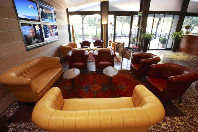 Imagen de los interiores del Hotel Firenze, Verona. Foto 11