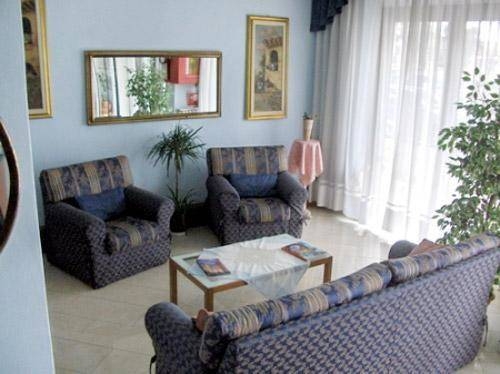 Imagen de la habitación del Hotel Firenze, Viareggio. Foto 14