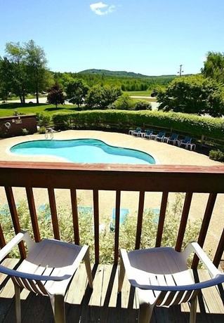 Imagen de la habitación del Hotel Fireside Inn And Suites Gilford. Foto 17
