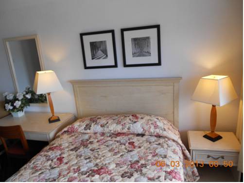 Imagen de la habitación del Hotel Fireside Inn By The Beach Boardwalk & Bowling. Foto 15