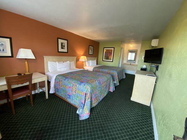 Imagen de la habitación del Hotel Fireside Inn Santa Cruz. Foto 4