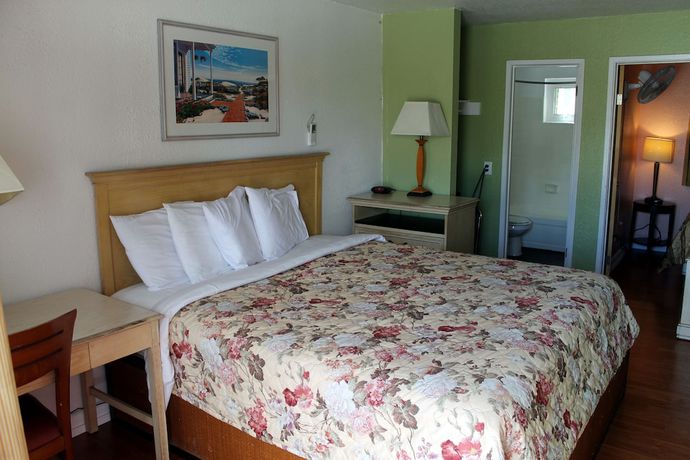 Imagen de la habitación del Hotel Fireside Inn Santa Cruz. Foto 11