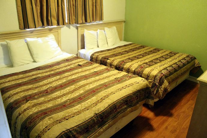 Imagen de la habitación del Hotel Fireside Inn Santa Cruz. Foto 12