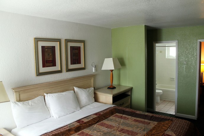 Imagen de la habitación del Hotel Fireside Inn Santa Cruz. Foto 18