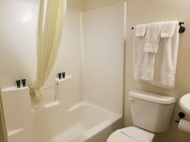 Imagen de la habitación del Hotel Fireside Lodge, Big Bear Lake. Foto 11