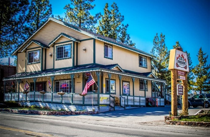 Imagen general del Hotel Fireside Lodge, Big Bear Lake. Foto 8