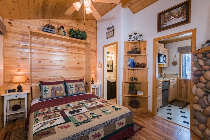 Imagen de la habitación del Hotel Fireside Lodge, Lago Tahoe. Foto 9