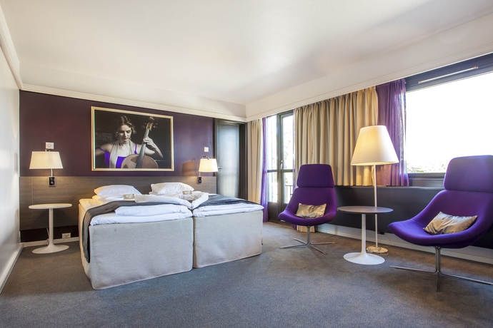 Imagen de la habitación del Hotel First Alstor. Foto 4