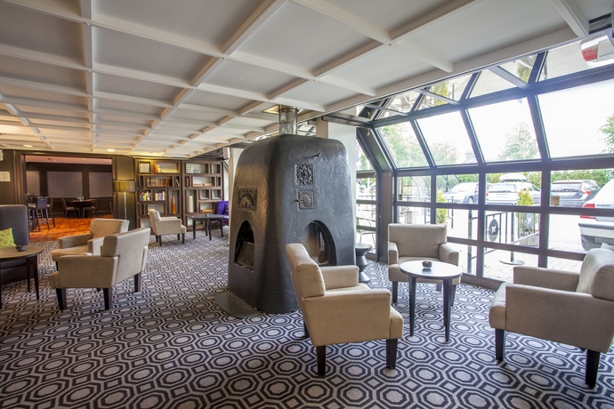 Imagen de los interiores del Hotel First Alstor. Foto 15