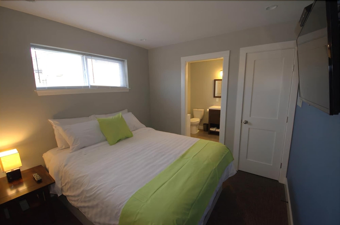 Imagen de la habitación del Hotel First Avenue Executive Suites. Foto 9