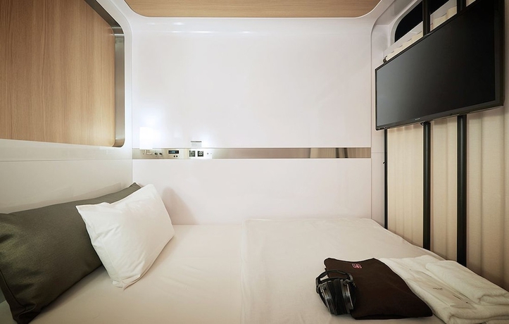 Imagen de la habitación del Hotel First Cabin Kyoto Nijojo. Foto 7