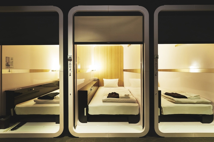 Imagen de la habitación del Hotel First Cabin Nihonbashi Yokoyamacho. Foto 10