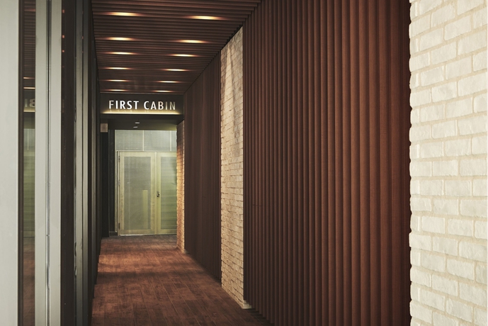 Imagen de los interiores del Hotel First Cabin Nihonbashi Yokoyamacho. Foto 17
