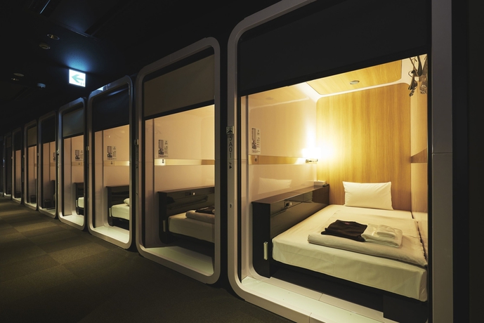 Imagen de la habitación del Hotel First Cabin Nihonbashi Yokoyamacho. Foto 13