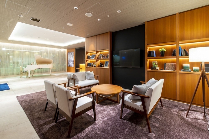 Imagen de los interiores del Hotel First Cabin Station Wakayama Station. Foto 15