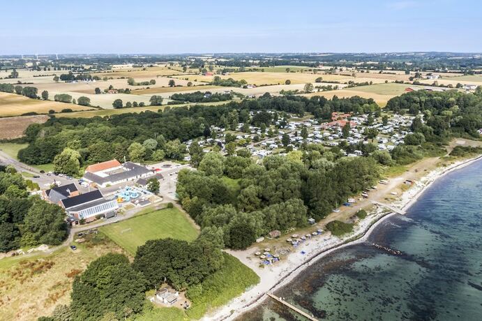 Imagen general del Hotel First Camp B&oslash;s&oslash;re Strand Fyn. Foto 8