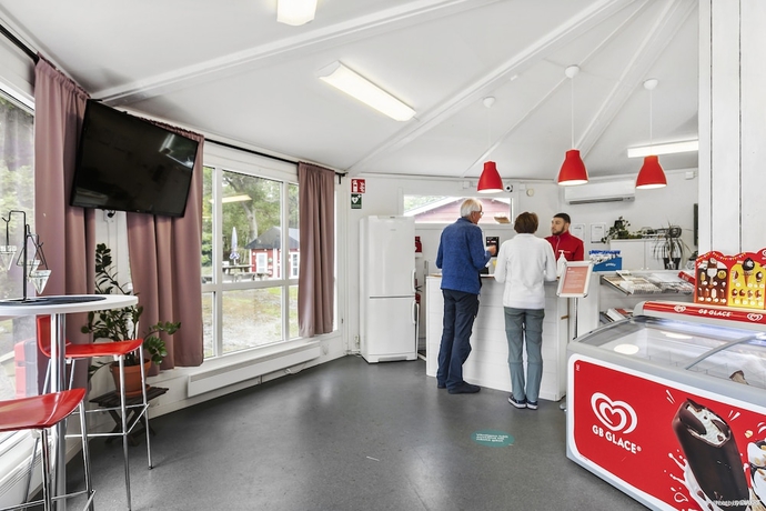 Imagen de los interiores del Hotel First Camp City Stockholm. Foto 16